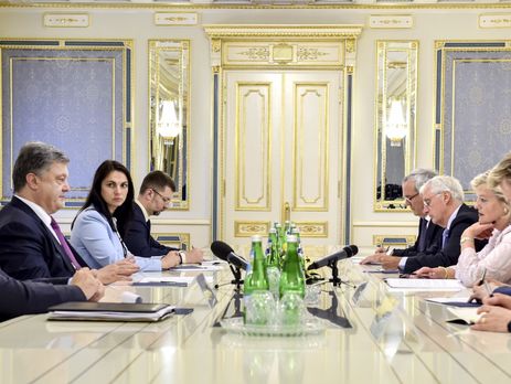 Порошенко призвал голландских парламентариев способствовать ратификации Соглашения об ассоциации между Украиной и ЕС