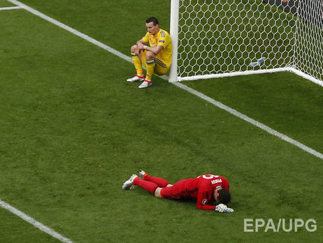 Украина вылетает из Евро 2016, а трое российских фанатов останутся во Франции в тюрьме. Главное за день