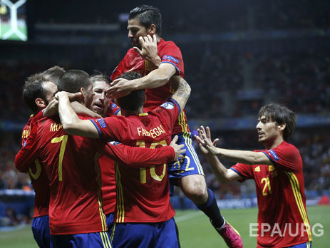 Первый разгром на Евро 2016: Испания разбила Турцию. Фоторепортаж