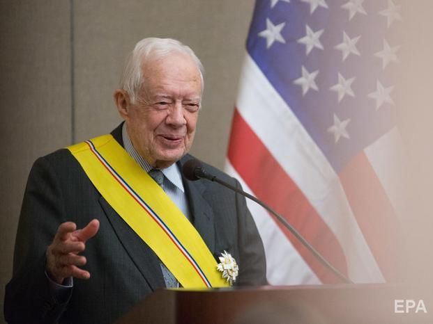 ﻿Колишнього президента США Картера було госпіталізовано після падіння