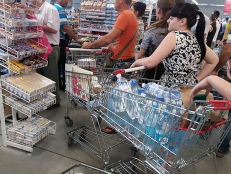 В Измаиле подорожали бутылировання вода и медикаменты после вспышки кишечной инфекции