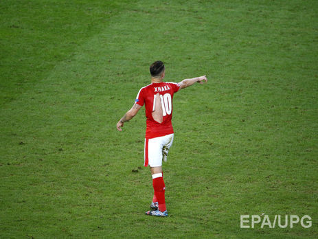 В матче Швейцария – Франция порвали мяч и четыре футболки