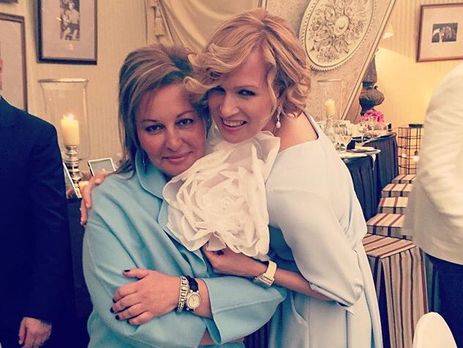 Винокур, Говорухин, Кобзон, Михайлов, Судзиловская поздравили жену Буйнова с днем рождения