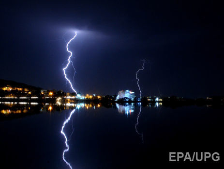 В Индии от ударов молний погибли 55 человек