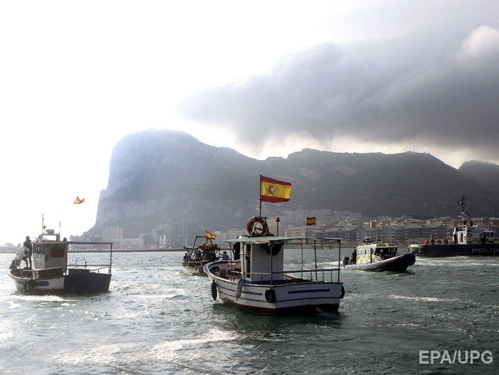 Глава МИД Испании о Brexit: Появление испанского флага над Гибралтаром стало более реальным