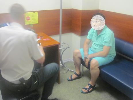 В Харькове пограничники задержали двух таджиков, причастных к ИГИЛ