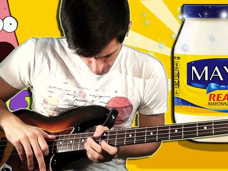 Музыкант сыграл мелодию с помощью бутылки с майонезом. Видео