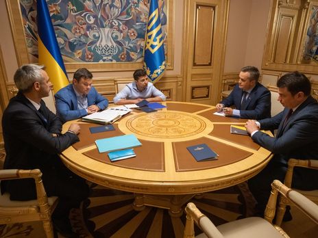 Зеленский проведет экстренную встречу с руководителями НАБУ и САП – СМИ