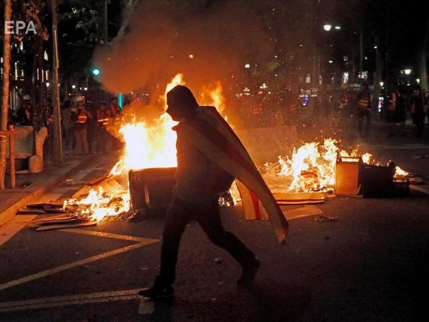 Туристическая сфера Барселоны понесла миллионы евро убытков от массовых беспорядков
