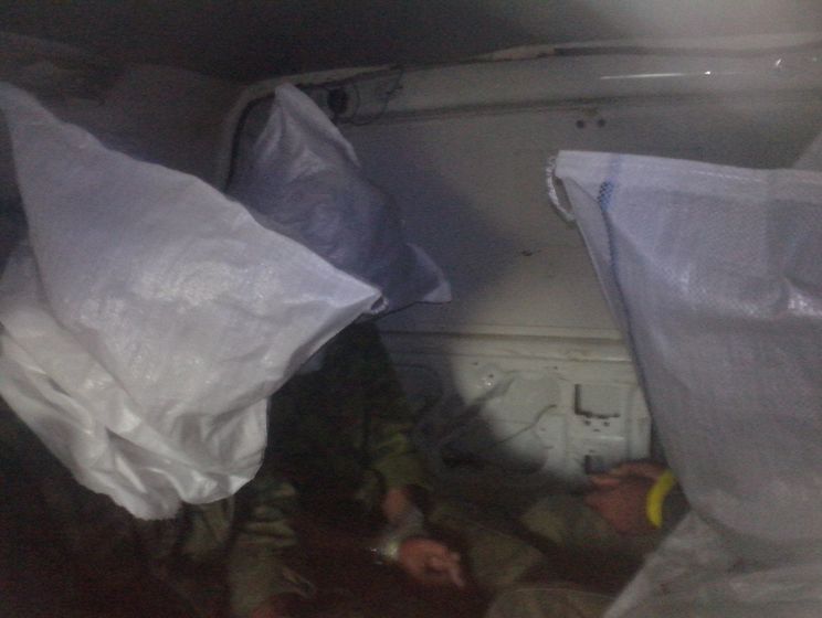 Ярош сообщил, что под Мариуполем украинские разведчики взяли в плен восемь боевиков