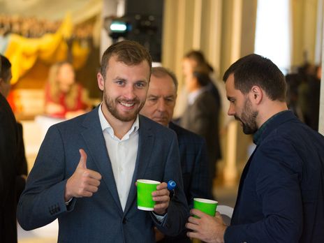 Донбас і скандал у податковому комітеті. У 