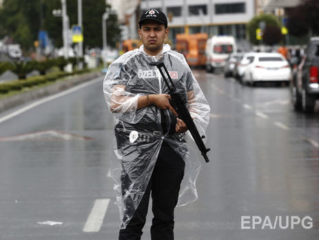 CNN: В аэропорту Стамбула произошел взрыв