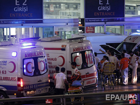 Взрывы в Стамбуле: 31 человек погиб, почти 150 ранены