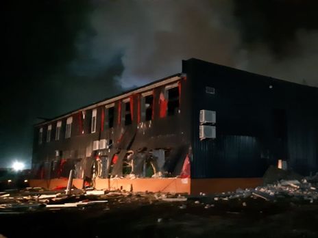 В Днепре произошел взрыв на складе маслоэкстракционного завода, здание разрушено – ГСЧС