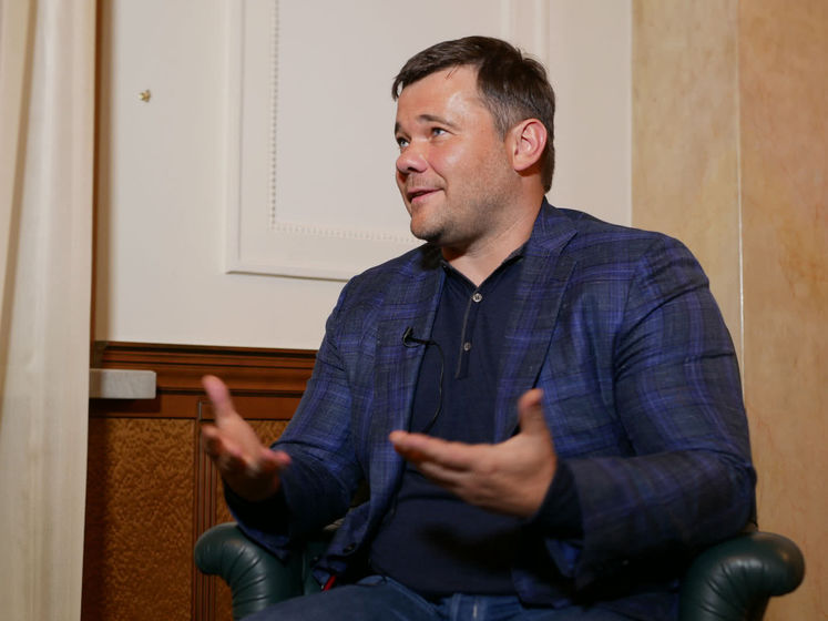 Богдан заявил, что Порошенко хочет "увеличить свою роль" в протестном движении в Украине