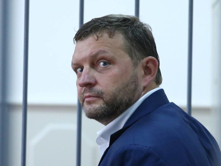 Адвокат: Задержанный губернатор Кировской области Белых объявил голодовку