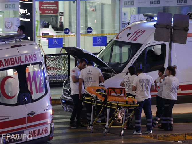 Скончалась еще одна пострадавшая при взрыве в аэропорту Стамбула