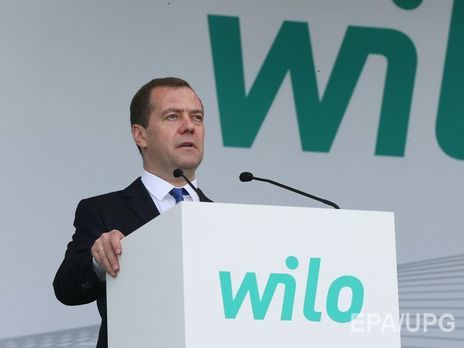 Медведев поручил начать процесс снятия санкций с Турции