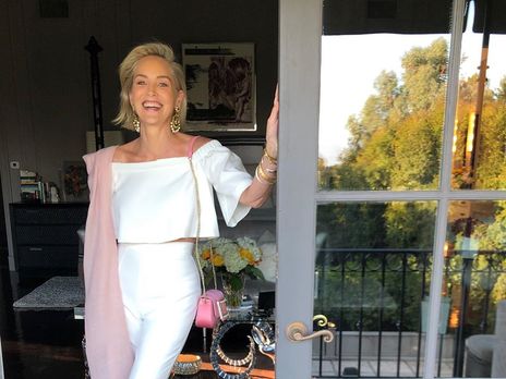 ﻿61-річна Стоун на п'ятій точці спустилася з гірки