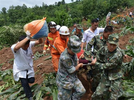 Жертвами оползня в Китае стали 11 человек