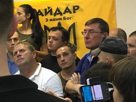 Луценко: Верховная Рада должна безотлагательно рассмотреть проект закона по амнистии для защитников государства