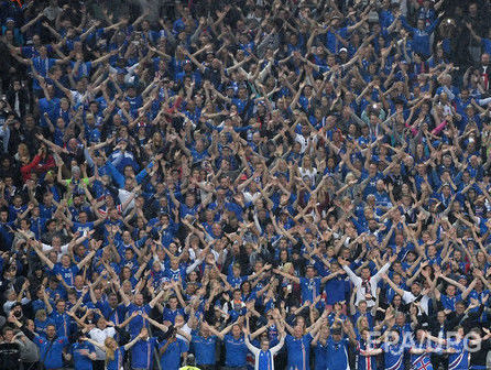 В Исландии футболистам национальной сборной устроили потрясающую встречу. Видео