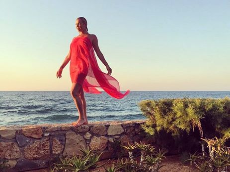 Волочкова показала фото топлес