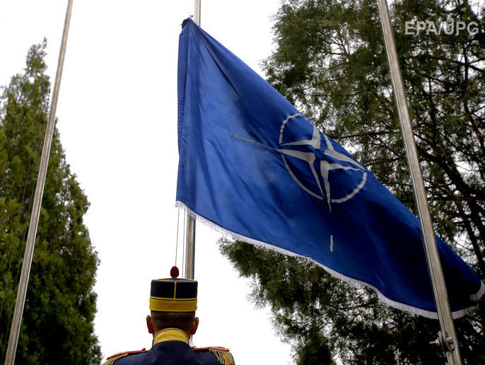 Опрос: Вступление Украины в НАТО поддержало бы почти 78% украинцев