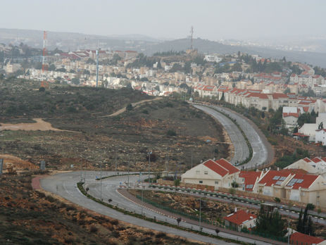 Город Ариэль находится на Западном берегу реки Иордан и является спорной территорией