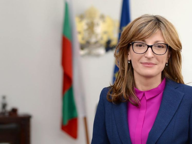 Болгария начала подготовку ноты протеста из-за высказываний Макрона о нелегалах