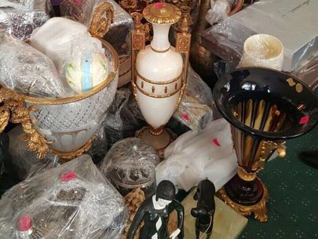 Генпрокуратура снова провела обыск у Клюева, Луценко показал найденные ценности