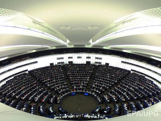 Комитет Европарламента поддержал ускорение безвизового режима с Украиной