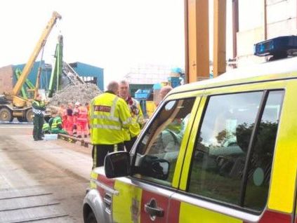 На заводе в Бирмингеме бетонная плита раздавила пятерых человек