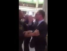 В Верховной Раде подрались Власенко и Пашинский. Видео