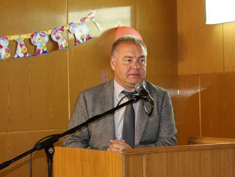 В аннексированной Керчи расторгли контракт с главой администрации, которого обвиняют в получении взятки в 3,2 млн руб.