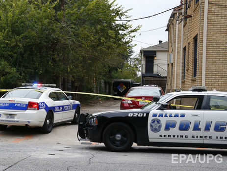 Полиция американского Далласа задержала двоих подозреваемых в расстреле полицейских
