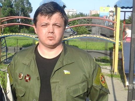 Семенченко о блокировании трибуны Рады: Это просто разыгранный договорняк власти и оппозиции