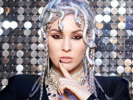 Maruv получила награду MTV Europe Music Awards как российская певица