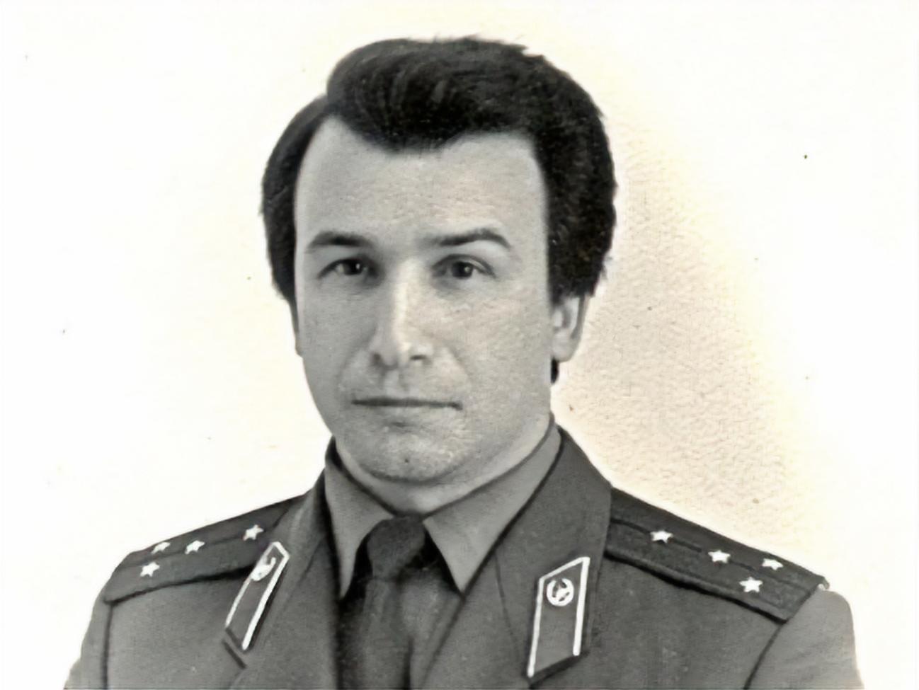 Image result for фото подполковника госбезопасности Владимира Попова