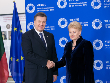 Президент Литвы: Нынешние лидеры Украины выбирают путь, который ведет в никуда