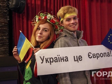 Евромайдан в Кыргызстане: Украина – это Европа. Фоторепортаж