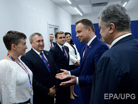 Савченко на саммите НАТО: Не останавливайтесь на моей истории и помогите освободить всех украинцев из российского плена