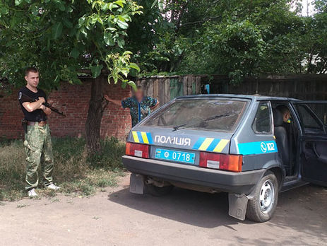 Нацполиция провела в Торецке контрдиверсионный рейд. Фоторепортаж