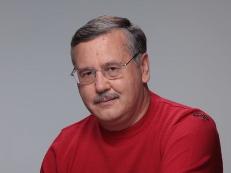 Чтобы избежать нормандской ловушки, Зеленскому надо заменить кулуарную дипломатию публичной. Стадион – так стадион