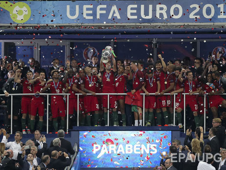 УЕФА определил символическую сборную Евро 2016