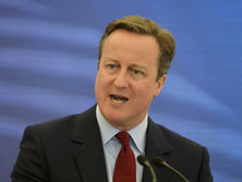 Известная пианистка создала музыкальную импровизацию на мелодию, которую напел Кэмерон после своей отставки. Видео