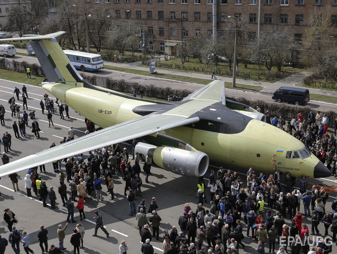 Украина и Азербайджан намерены наладить совместное производство самолетов Ан-178