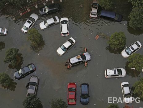 Жертвами масштабного наводнения в Китае стали 237 человек