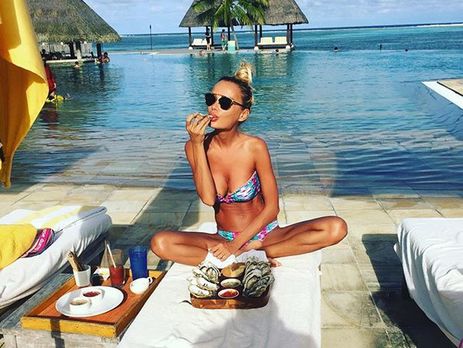 Светская львица Сысоева о теракте в Ницце: У меня все хорошо, только жаль, что отменили фейерверки