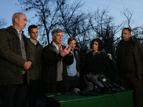 Дипломаты приезжали на Донбасс 7 ноября